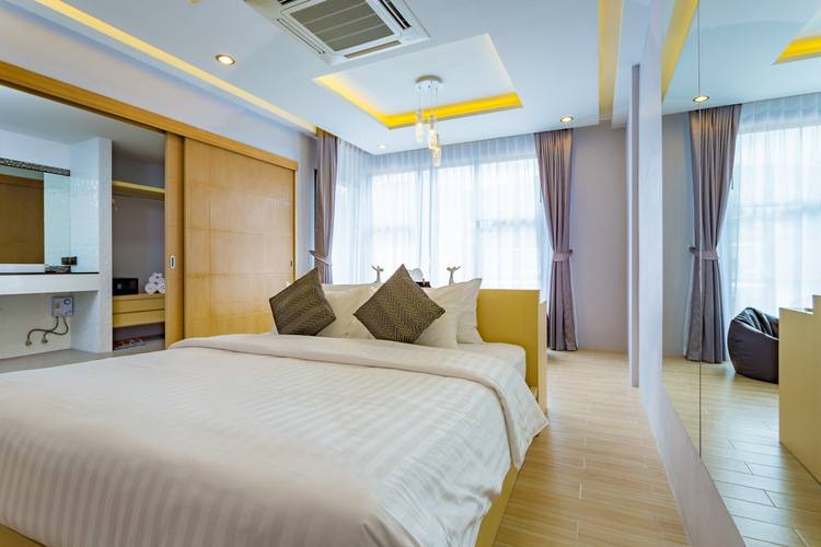 Oneloft Hotel