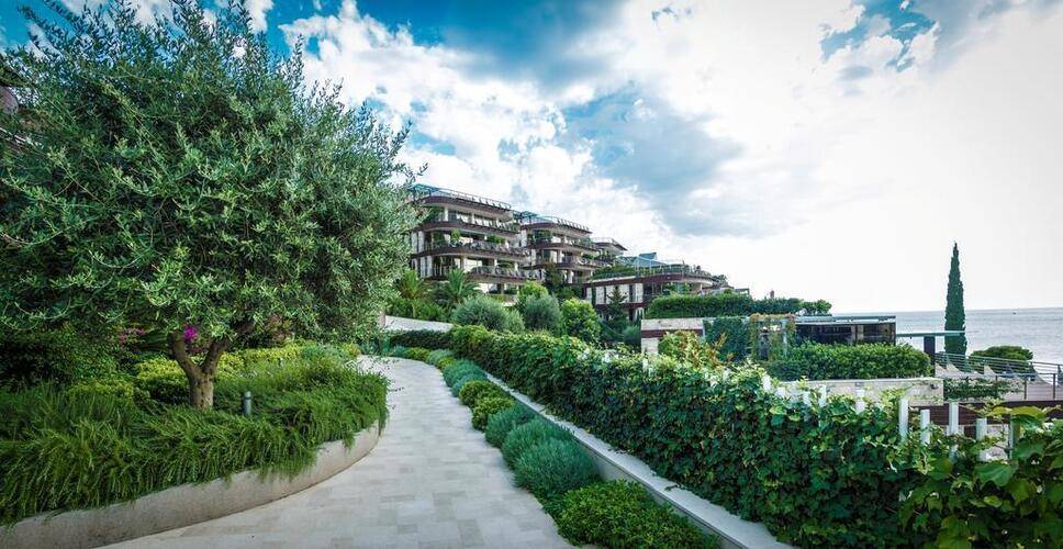 Dukley Hotels & Resorts