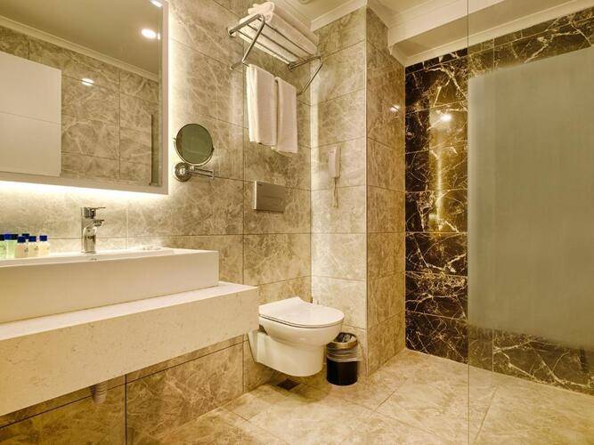 Grand Uysal Beach & Spa Hotel