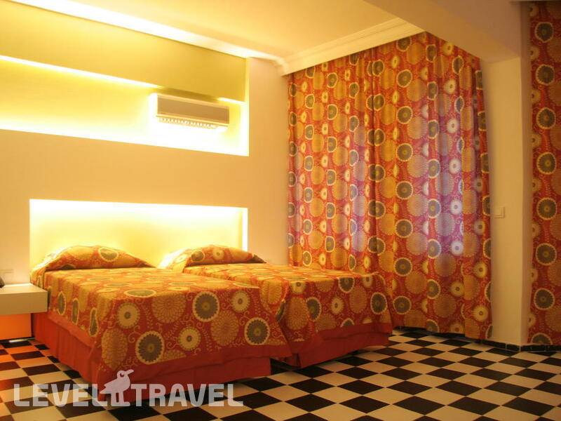 Фотография Orient Suite Hotel