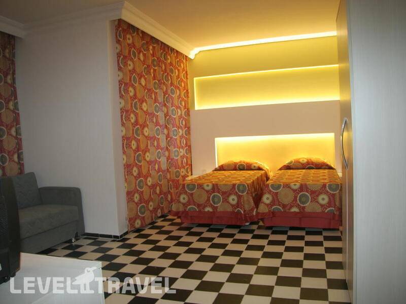 Фотография Orient Suite Hotel