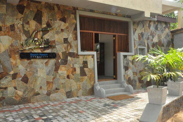Wave Beach Resort