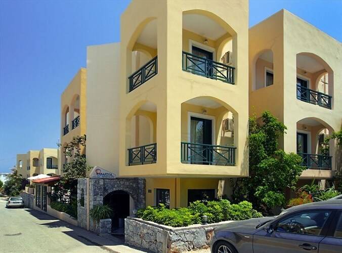 Romantica Apartments
