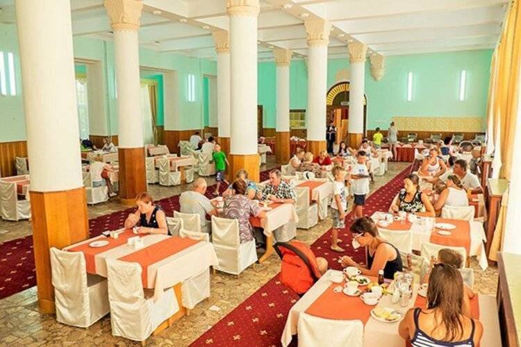 Реаль Отель