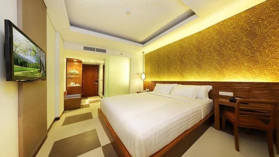 Sun Island Legian
