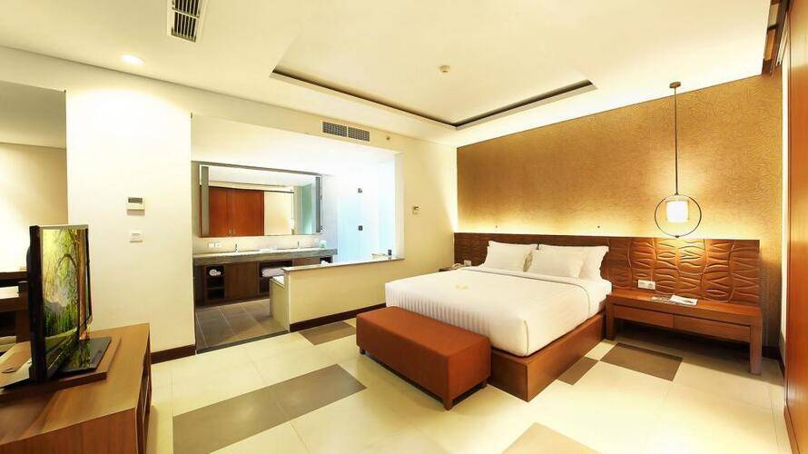 Sun Island Legian