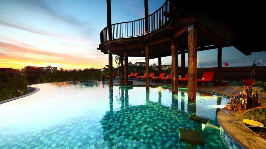 Sun Island Legian