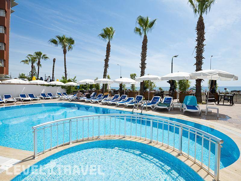 Фотография Parador Beach Hotel