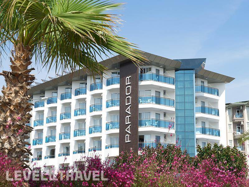 Фотография Parador Beach Hotel