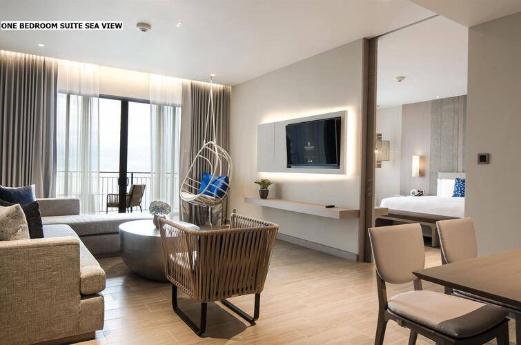 Renaissance Pattaya Resort & Spa