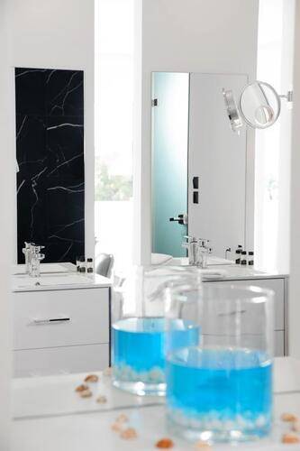 Athenian Riviera Hotel & Suites