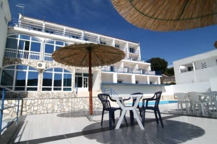 El Mar Hotel