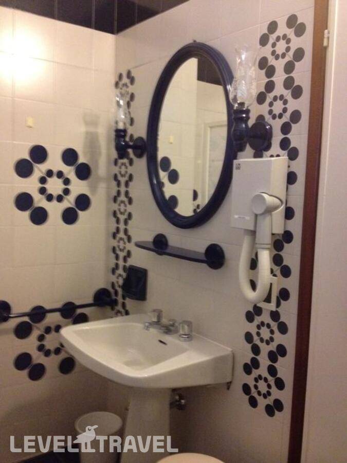 Изображение отеля 32