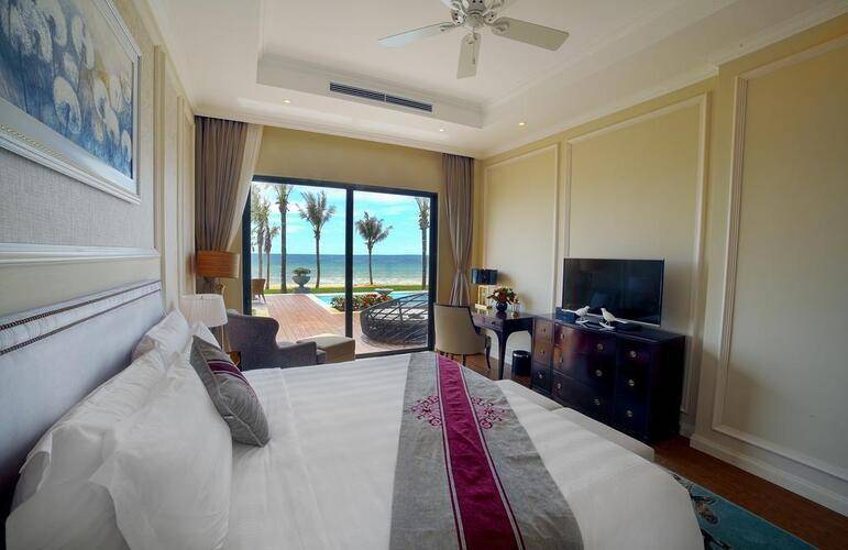 Melia Vinpearl Cam Ranh Beach Resort (Ex. Vinpearl Resort & Spa Long Beach Nha Trang)