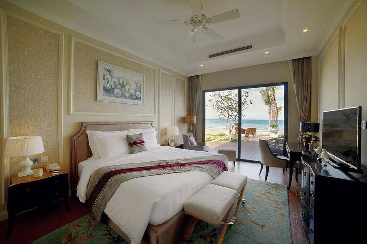Melia Vinpearl Cam Ranh Beach Resort (Ex. Vinpearl Resort & Spa Long Beach Nha Trang)
