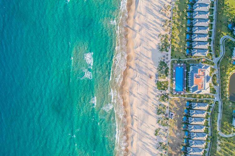 Melia Vinpearl Cam Ranh Beach Resort (Ex. Vinpearl Resort & Spa Long Beach Nha Trang)