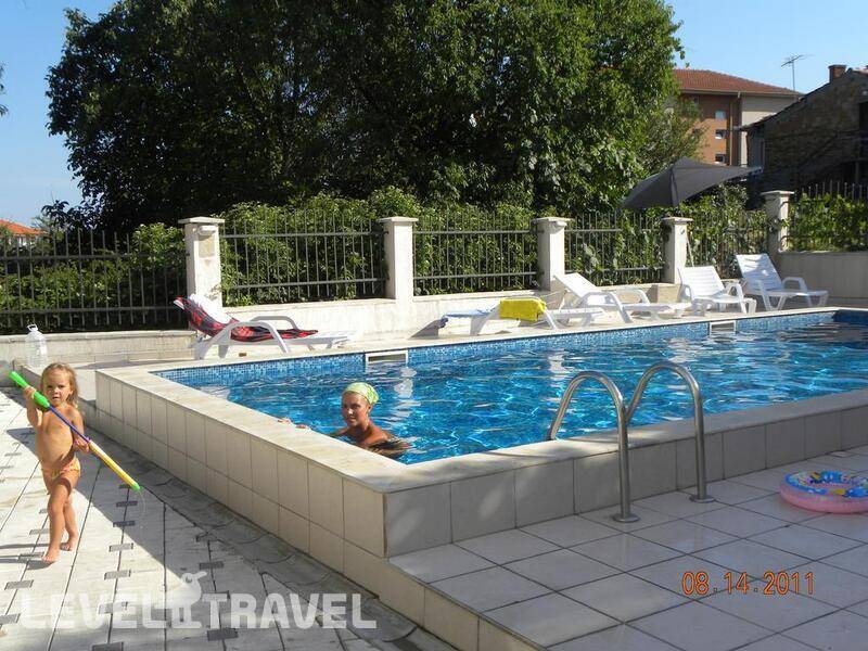 Фотография New Town Hotel