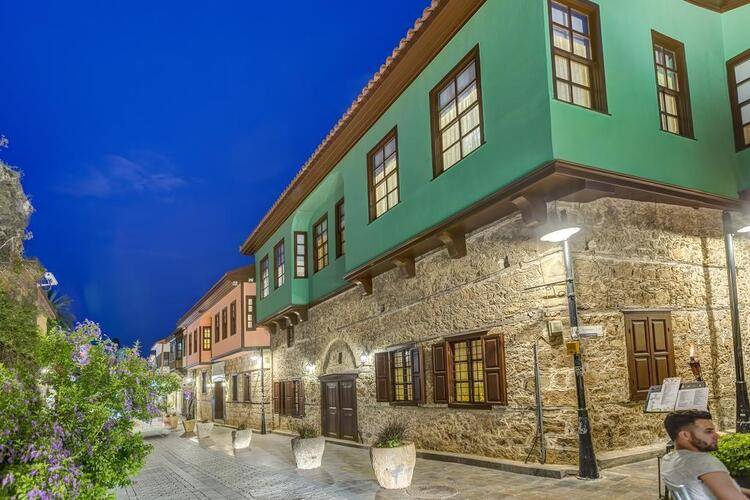 Kaucuk Hotel (Adults Only 18+)