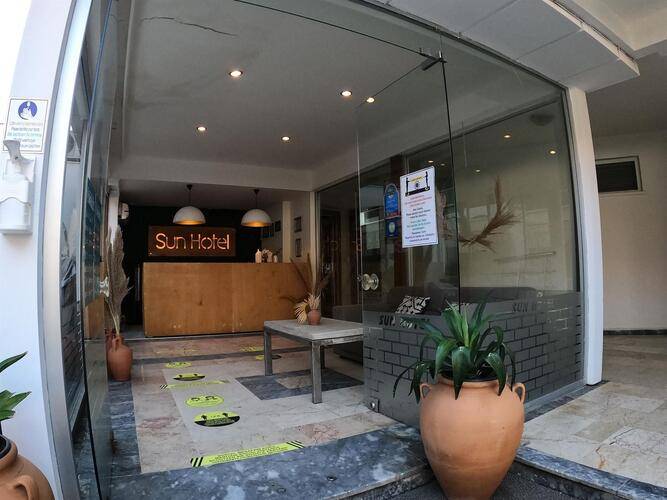 En Vie Beach Hotel