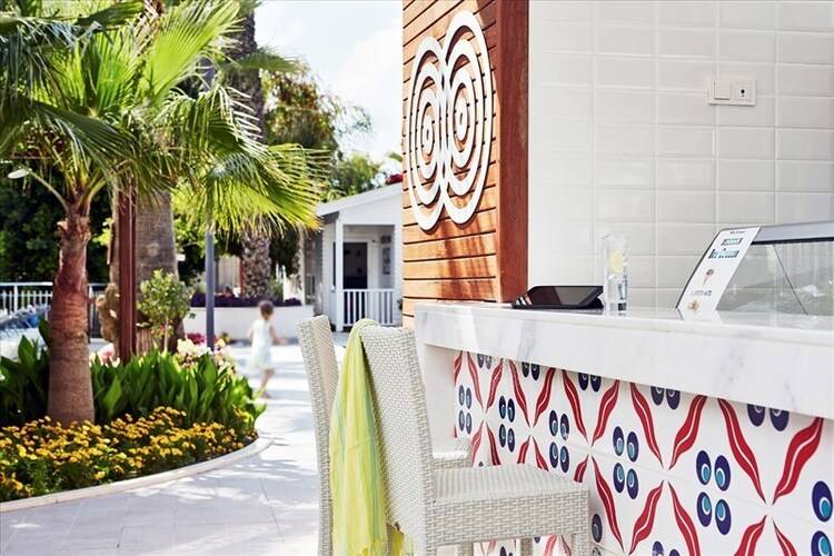 Sun Connect Side Resort