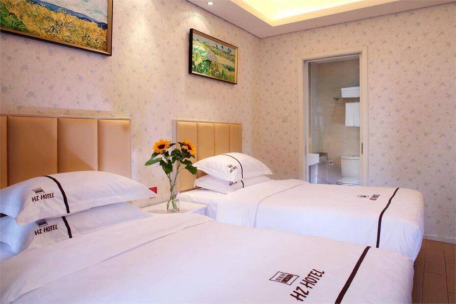 Care Hotel Sunshine Collection