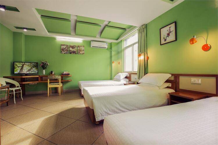 Sanya Tropical Island Hotel