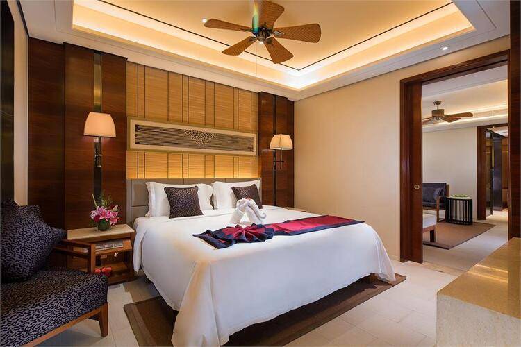 Crowne Plaza Sanya City Center