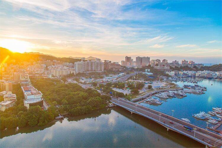 Crowne Plaza Sanya City Center