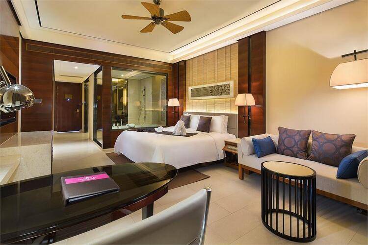 Crowne Plaza Sanya City Center