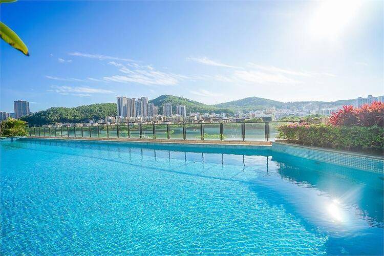 Crowne Plaza Sanya City Center