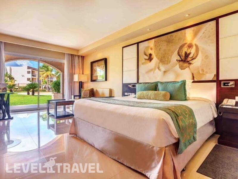 Фотография Hideaway At Royalton Punta Cana (Adults Only 18+)