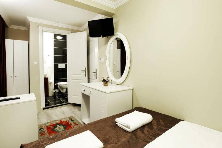 Spinel Hotel