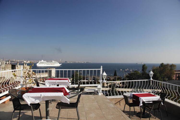 Spinel Hotel