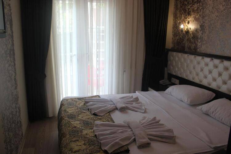 Broken Column Hotel