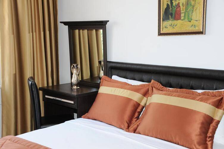 Kuk Hotel