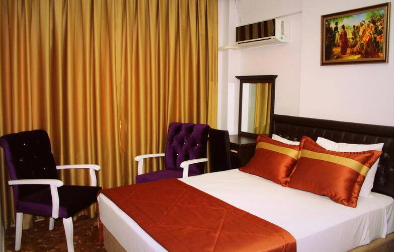 Kuk Hotel