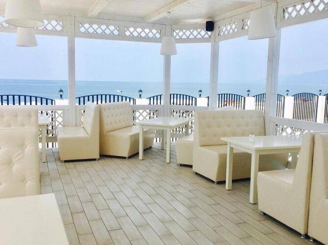 Paradise Beach Hotel
