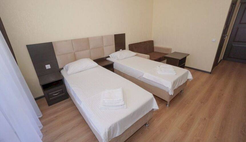 Paradise Beach Hotel