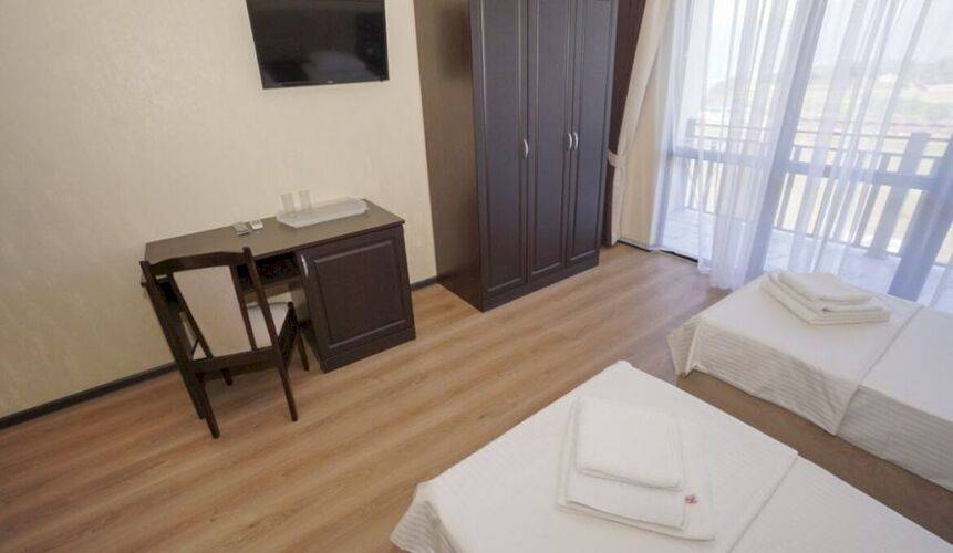 Paradise Beach Hotel