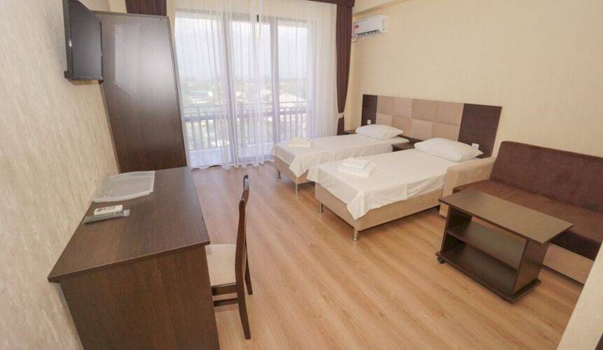 Paradise Beach Hotel