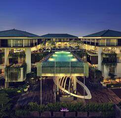 $item['hotel']['name']