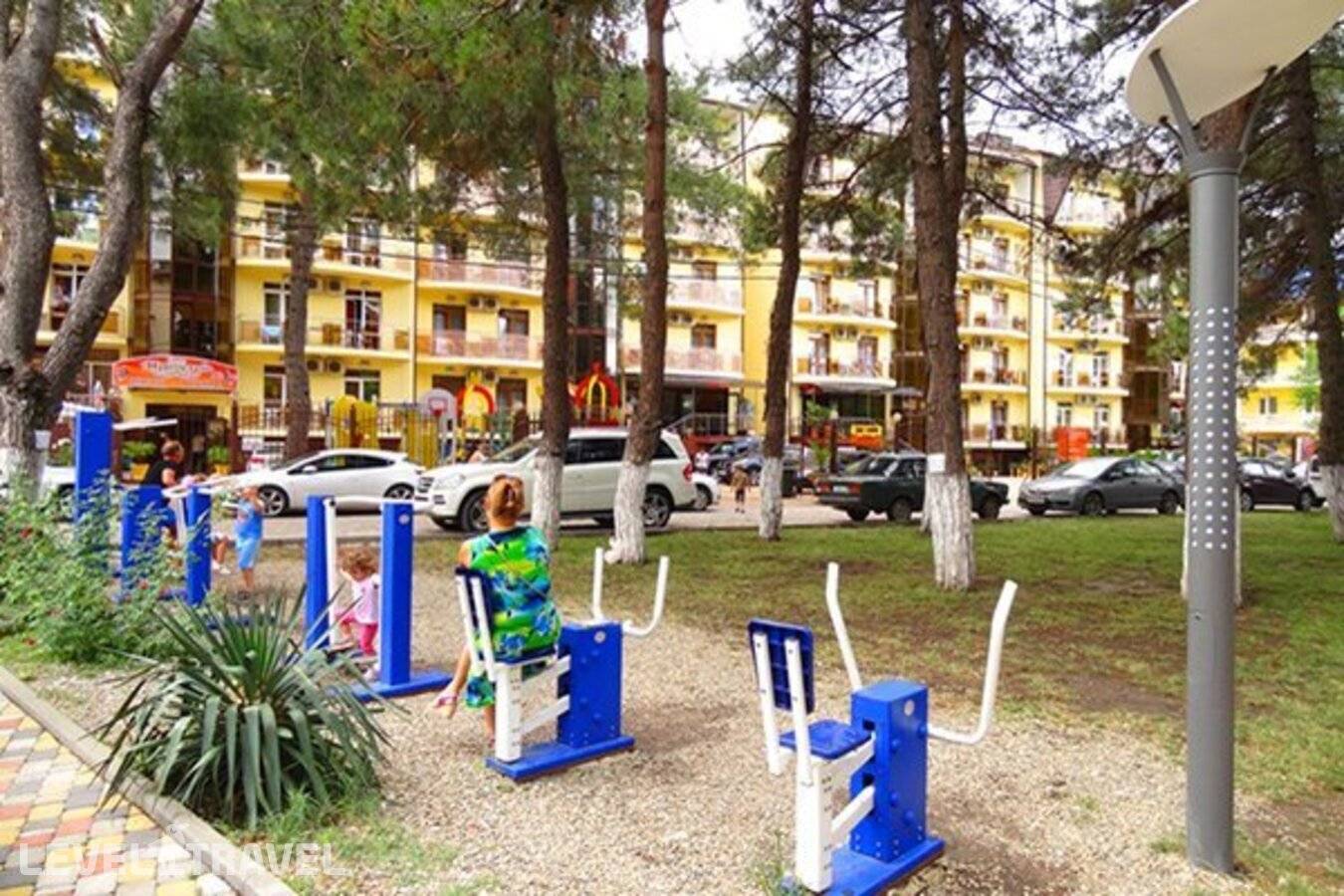 Изображение отеля 8
