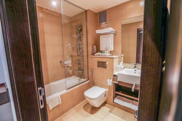 Copthorne Downtown (Ex. Holiday Inn Abu Dhabi Downtown)