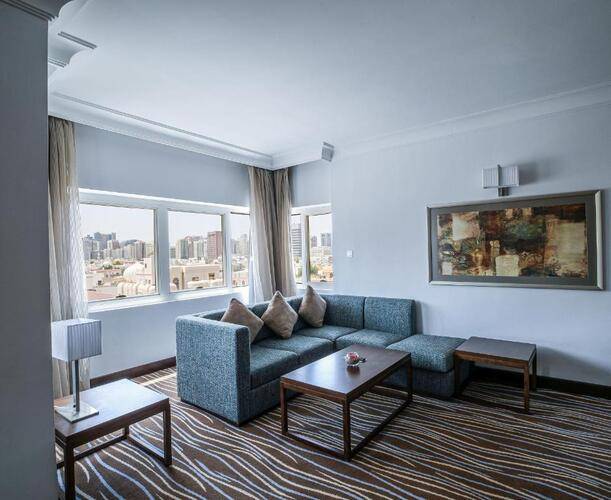 Copthorne Downtown (Ex. Holiday Inn Abu Dhabi Downtown)