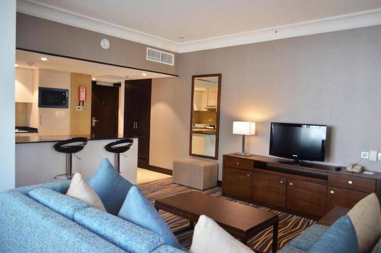 Copthorne Downtown (Ex. Holiday Inn Abu Dhabi Downtown)