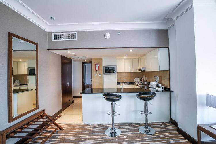 Copthorne Downtown (Ex. Holiday Inn Abu Dhabi Downtown)