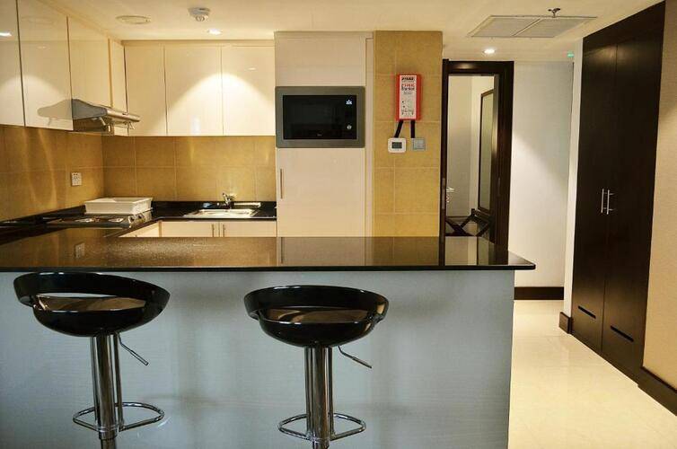 Copthorne Downtown (Ex. Holiday Inn Abu Dhabi Downtown)