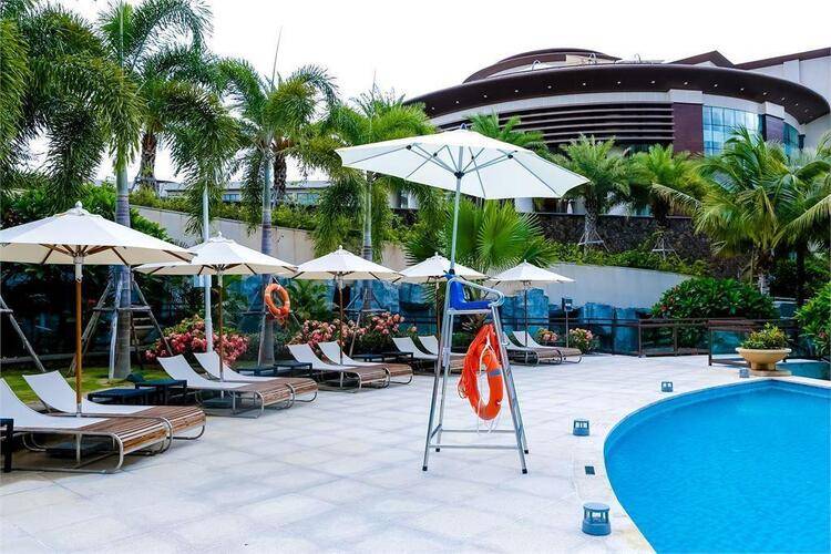 Sanya Yazhou Bay Resort,Curio Collection By Hilton