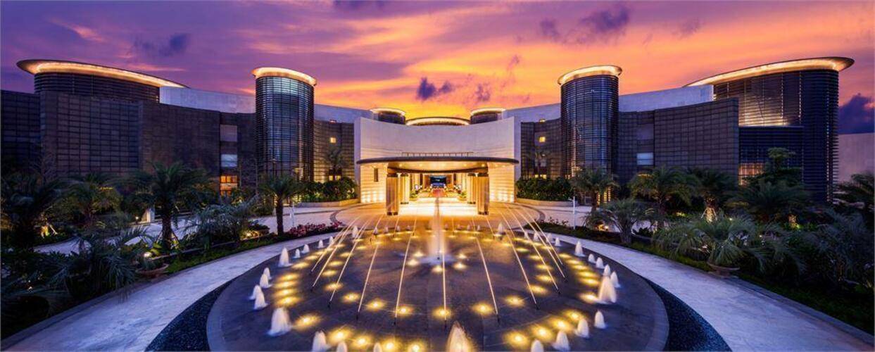 Sanya Yazhou Bay Resort,Curio Collection By Hilton