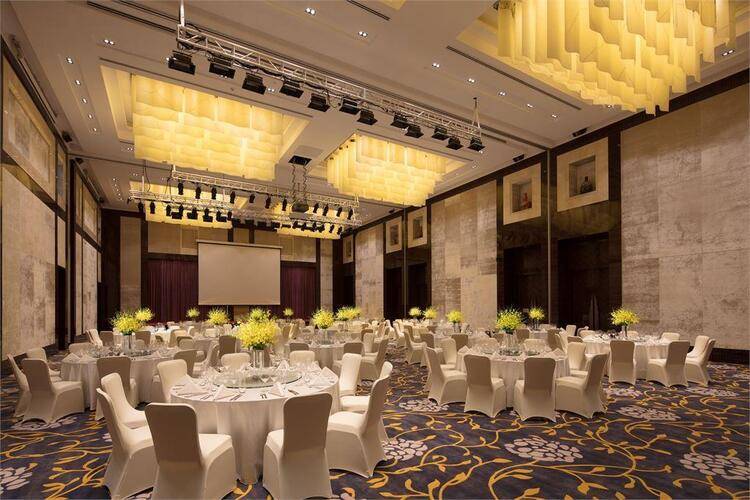 Sanya Yazhou Bay Resort,Curio Collection By Hilton